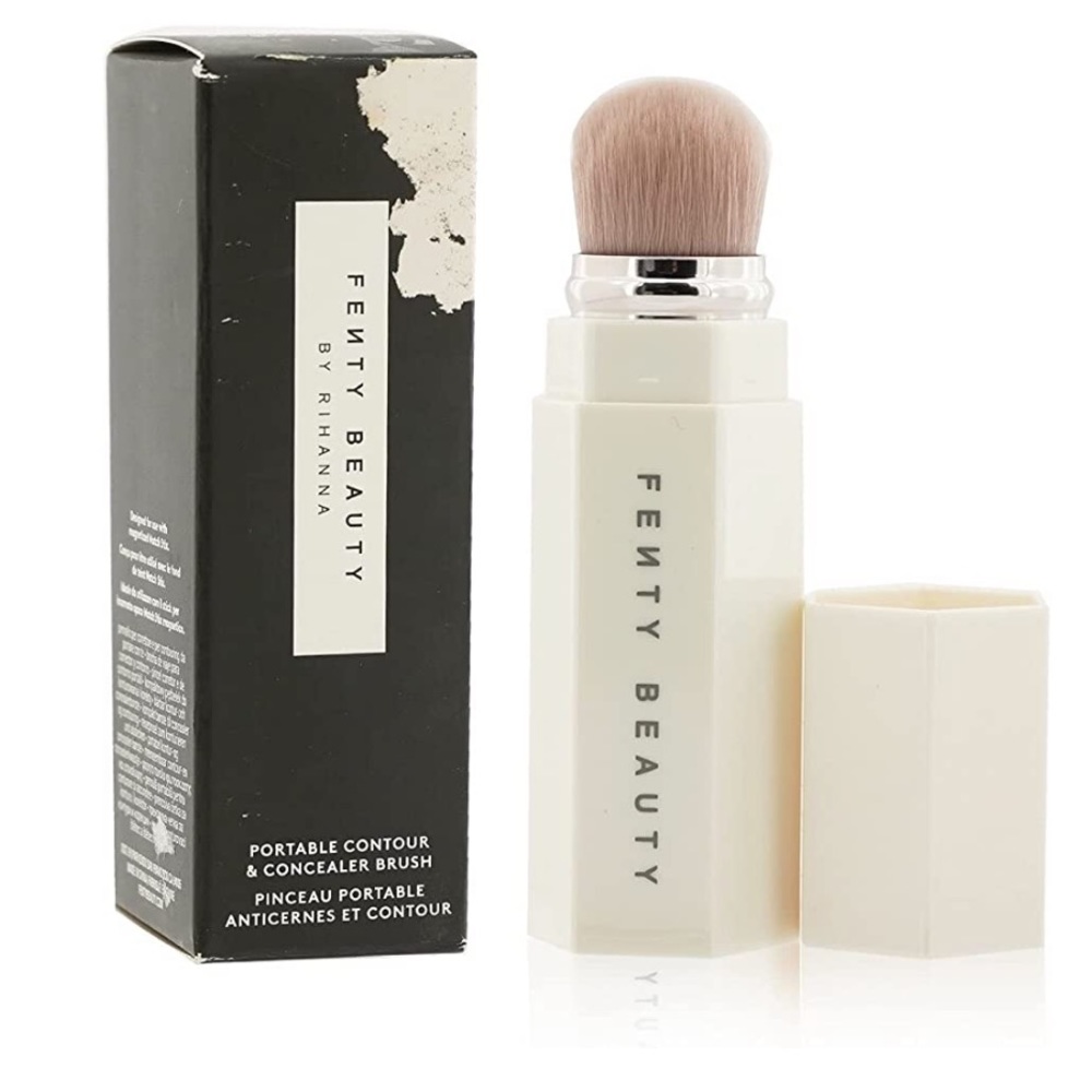 FENTY BEAUTY BY RIHANNA Portable Contour & Concealer Brush 150